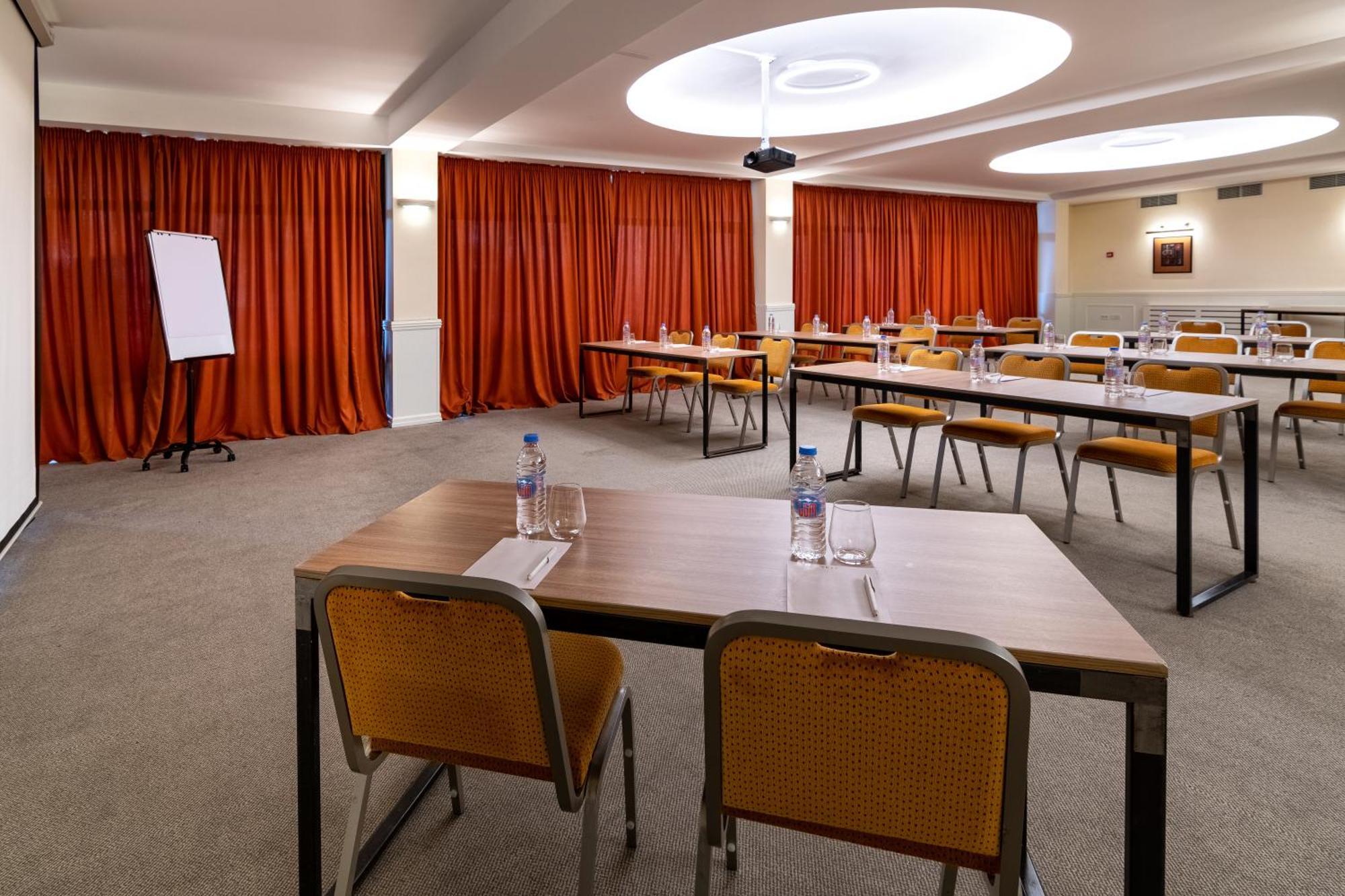 Ginger Hotel 4*